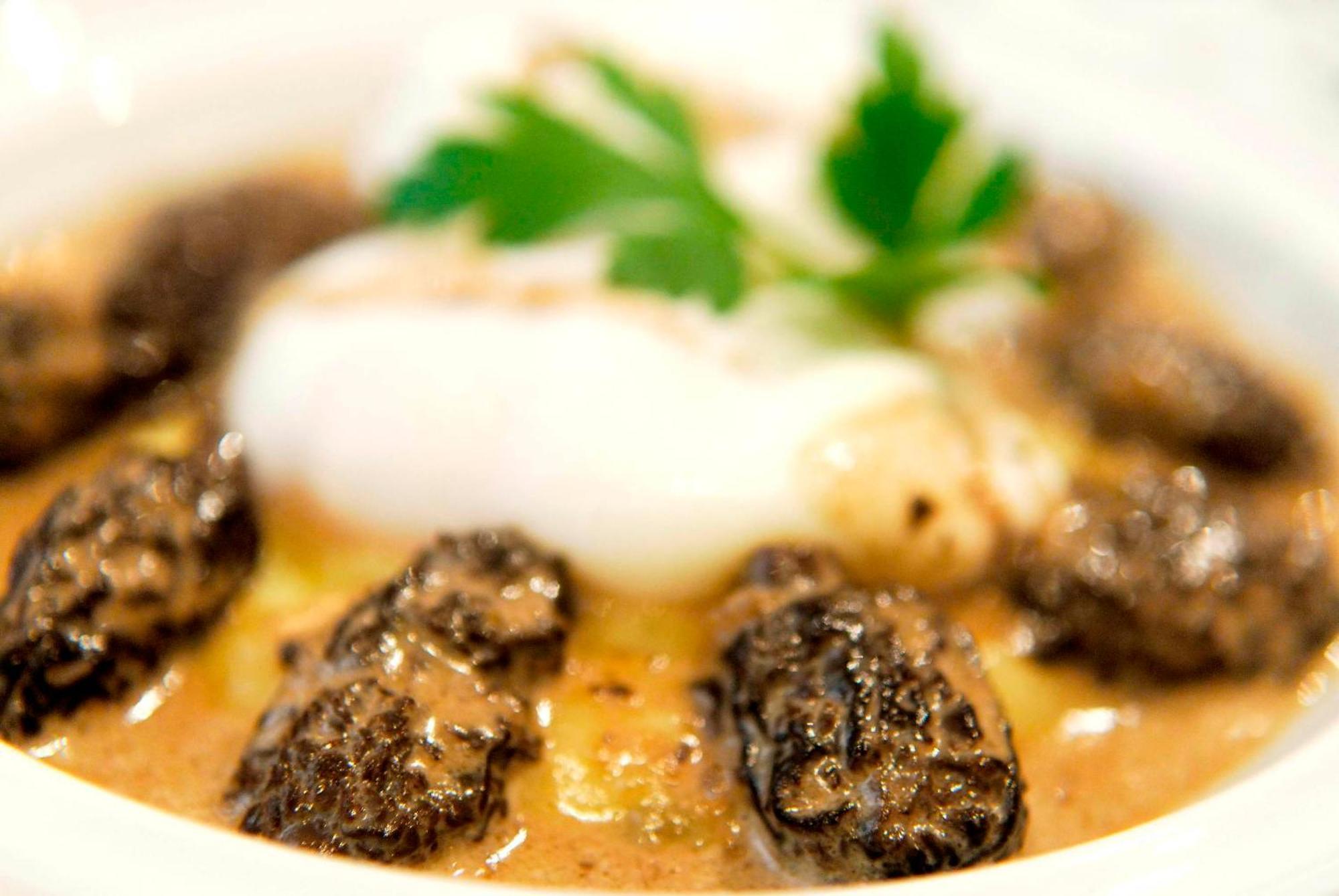 Logis Hotel - Restaurant Maison Claude Darroze ลองกุง ภายนอก รูปภาพ