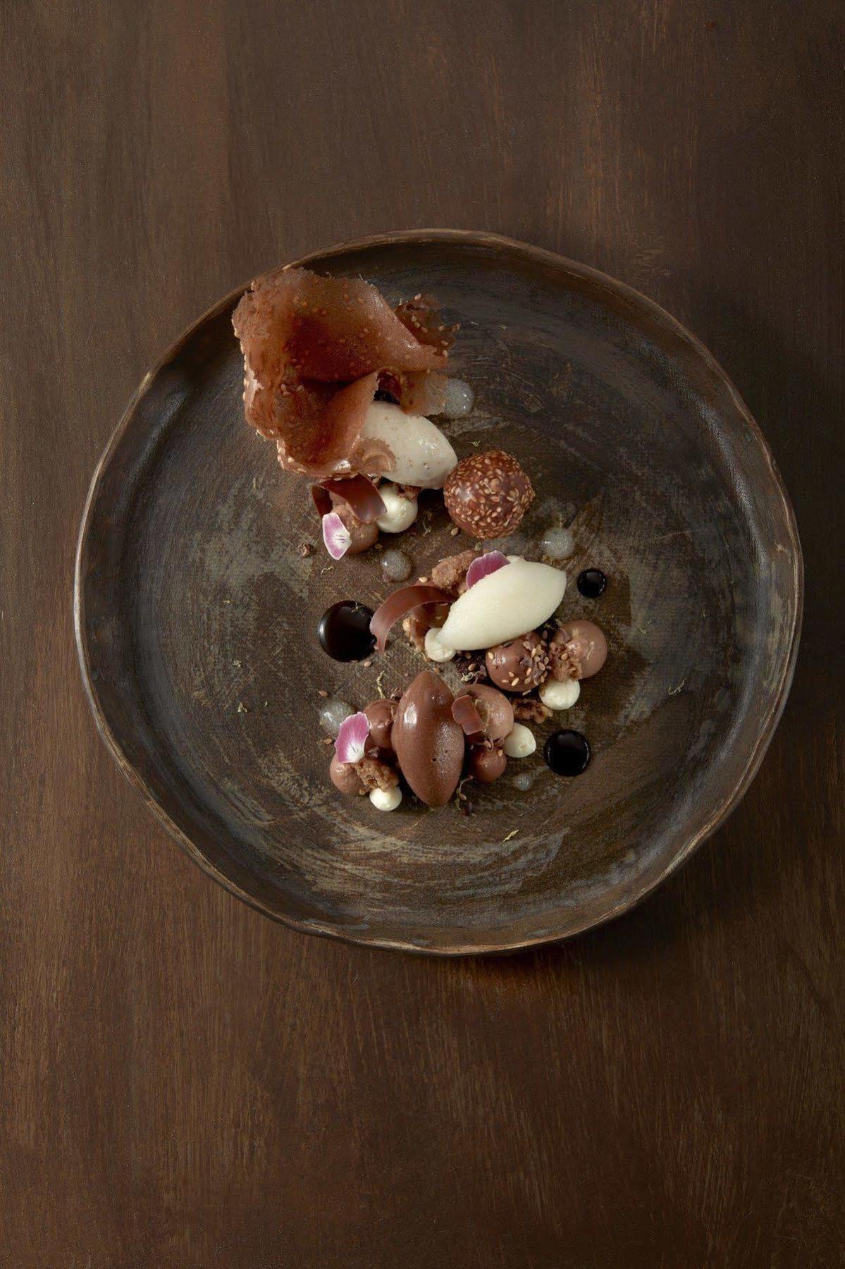 Logis Hotel - Restaurant Maison Claude Darroze ลองกุง ภายนอก รูปภาพ
